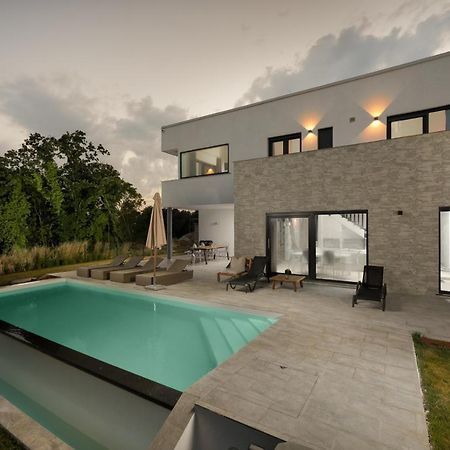 Sea View Villa Cala Royal Krnica Exterior photo